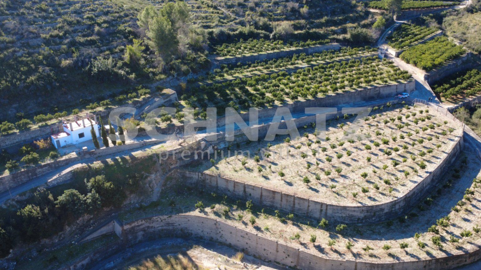 Amplia parcela de 29.879 m² en zona tranquila – cerca de Pego (Alicante)
