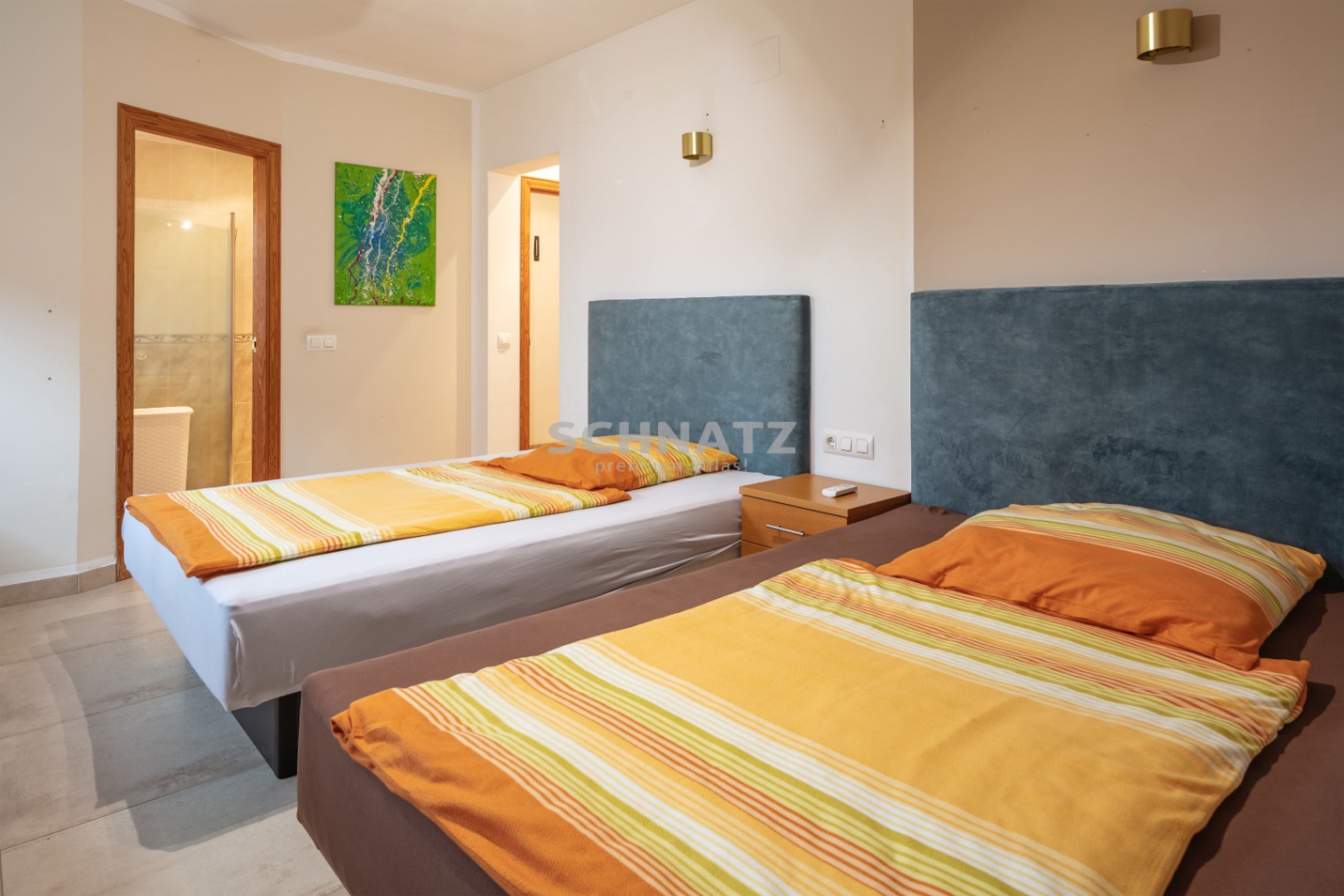 Villa con vistas al mar en Jávea – orientación sur, piscina y dos viviendas independientes