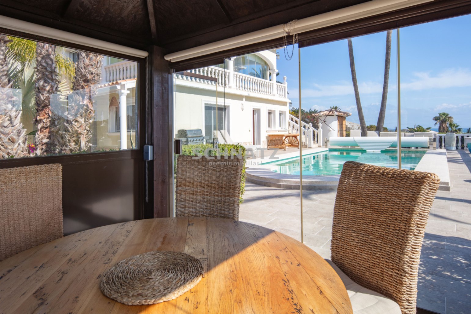 Estilo de vida mediterráneo con vistas al mar – villa en soleada orientación sur en Jávea