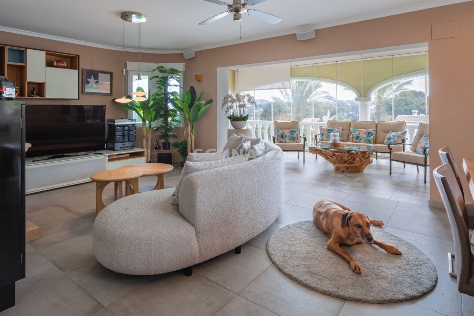 Estilo de vida mediterráneo con vistas al mar – villa en soleada orientación sur en Jávea