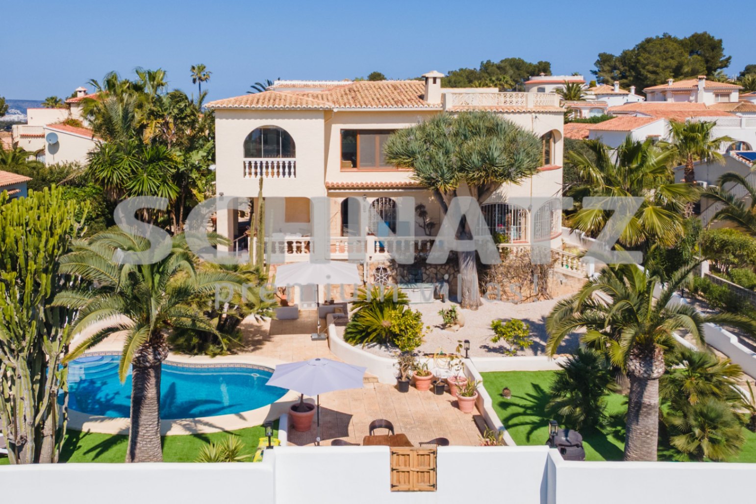 Villa en ubicación privilegiada en Jávea – Balcón al Mar con vistas al mar