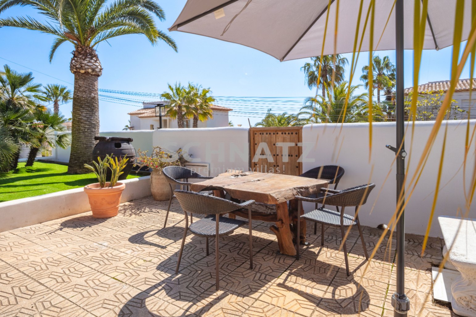 Encantadora villa en Jávea con vistas al mar y piscina