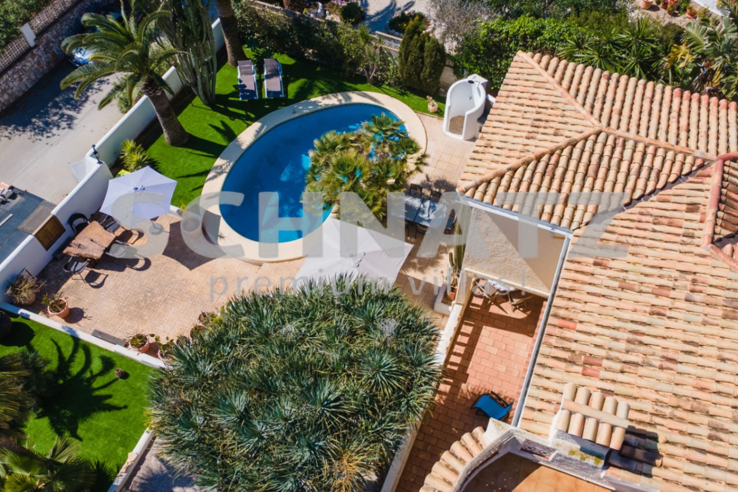 Encantadora villa en Jávea con vistas al mar y piscina