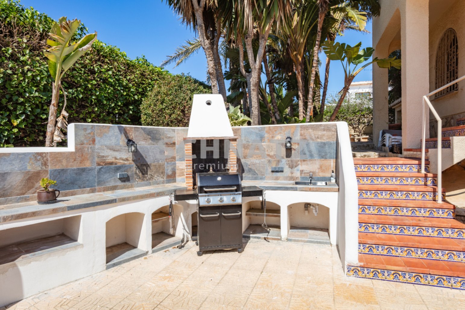 Encantadora villa en Jávea con vistas al mar y piscina