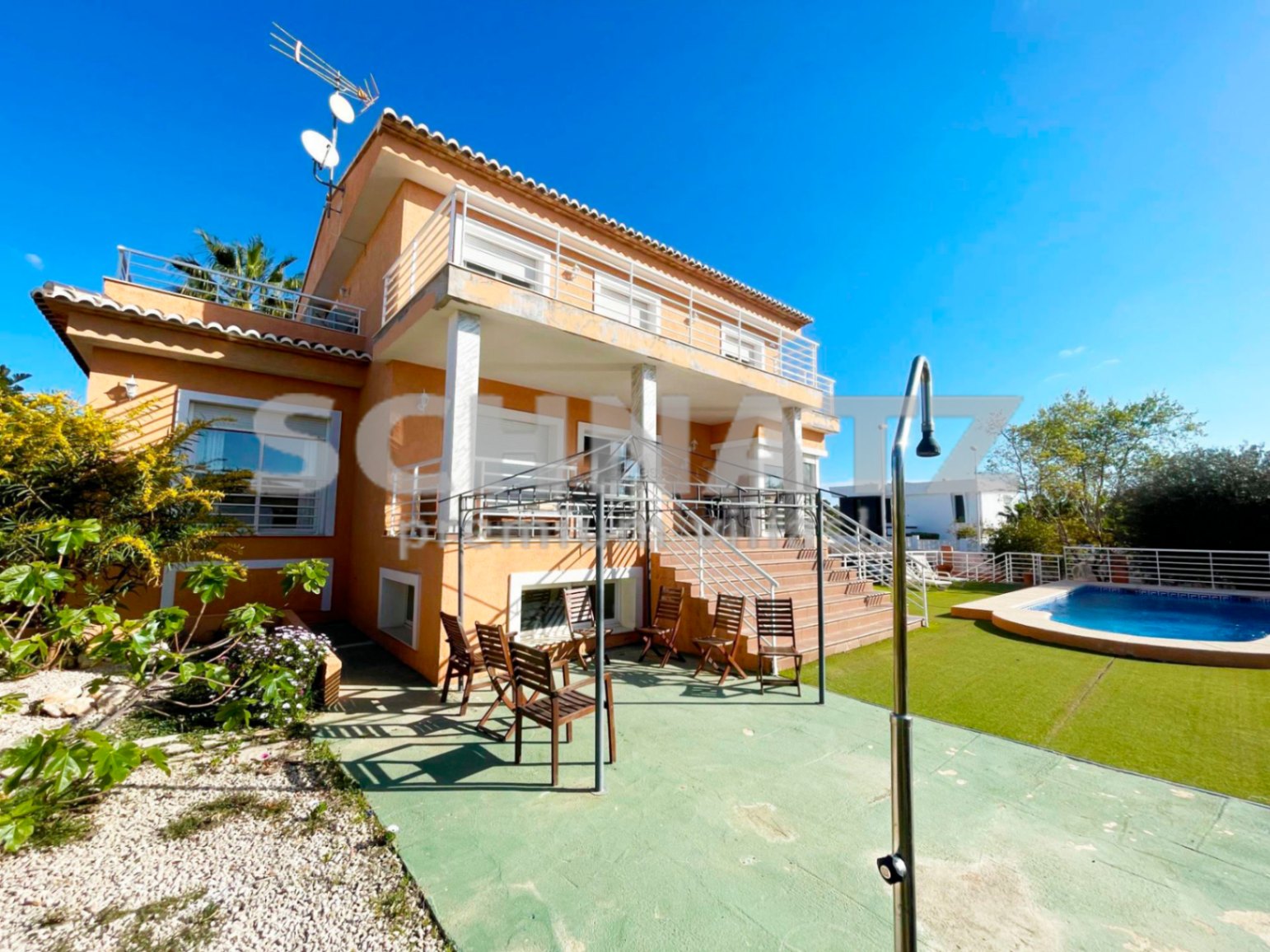 Villa en venta en Calpe con vistas panorámicas al Peñón de Ifach