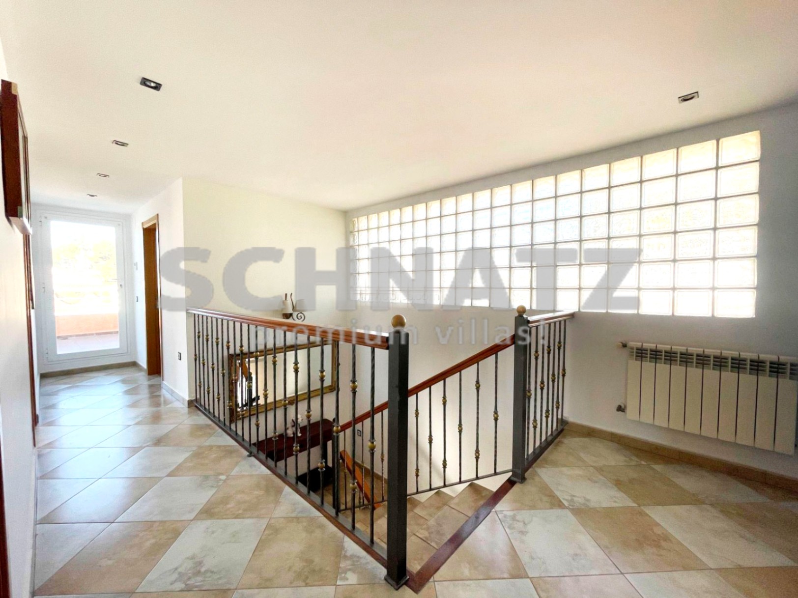 Villa en venta en Calpe con vistas panorámicas al Peñón de Ifach