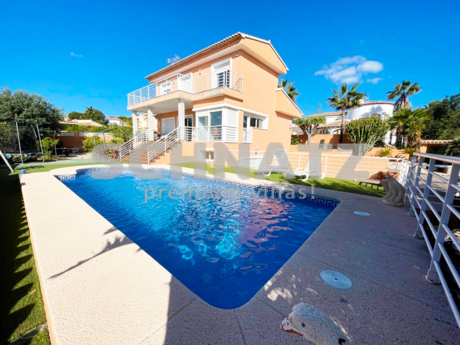 Villa en venta en Calpe con vistas panorámicas al Peñón de Ifach