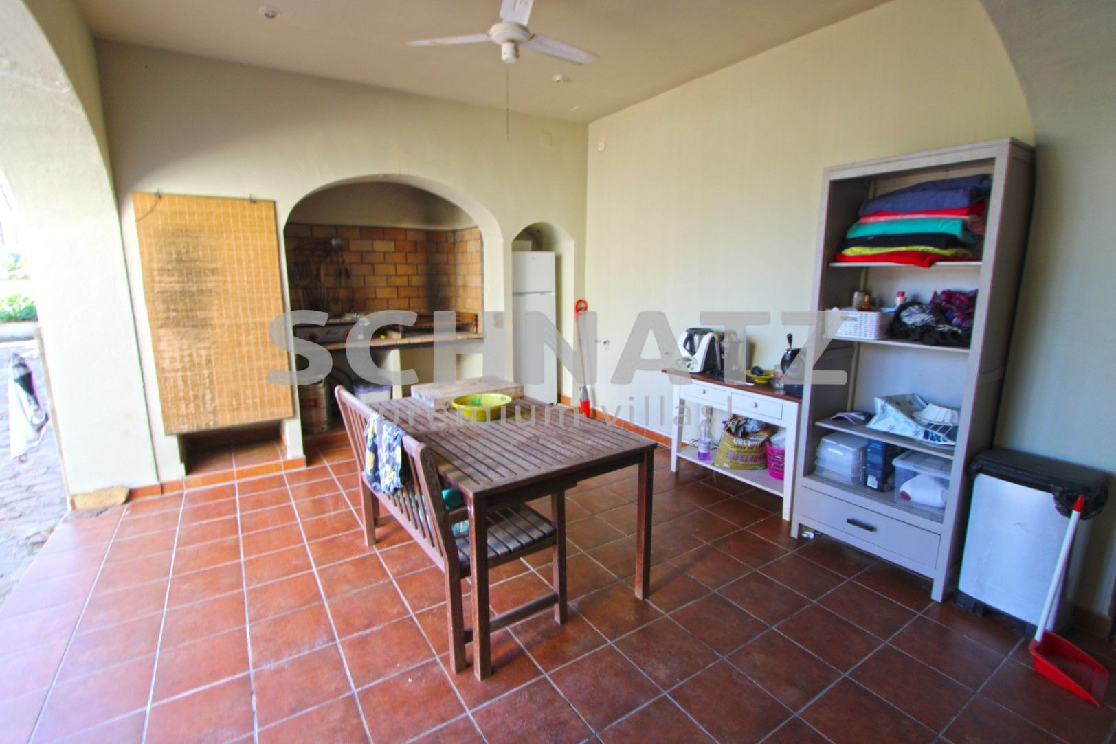 Espectacular villa / finca sobre una parcela de 10.000 m² en Ondara