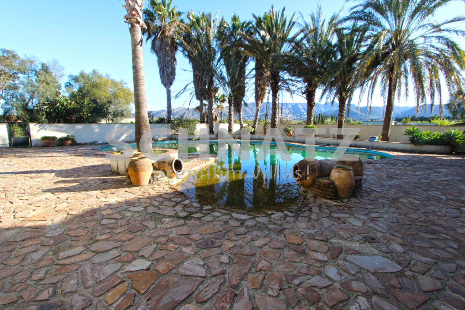 Espectacular villa / finca sobre una parcela de 10.000 m² en Ondara