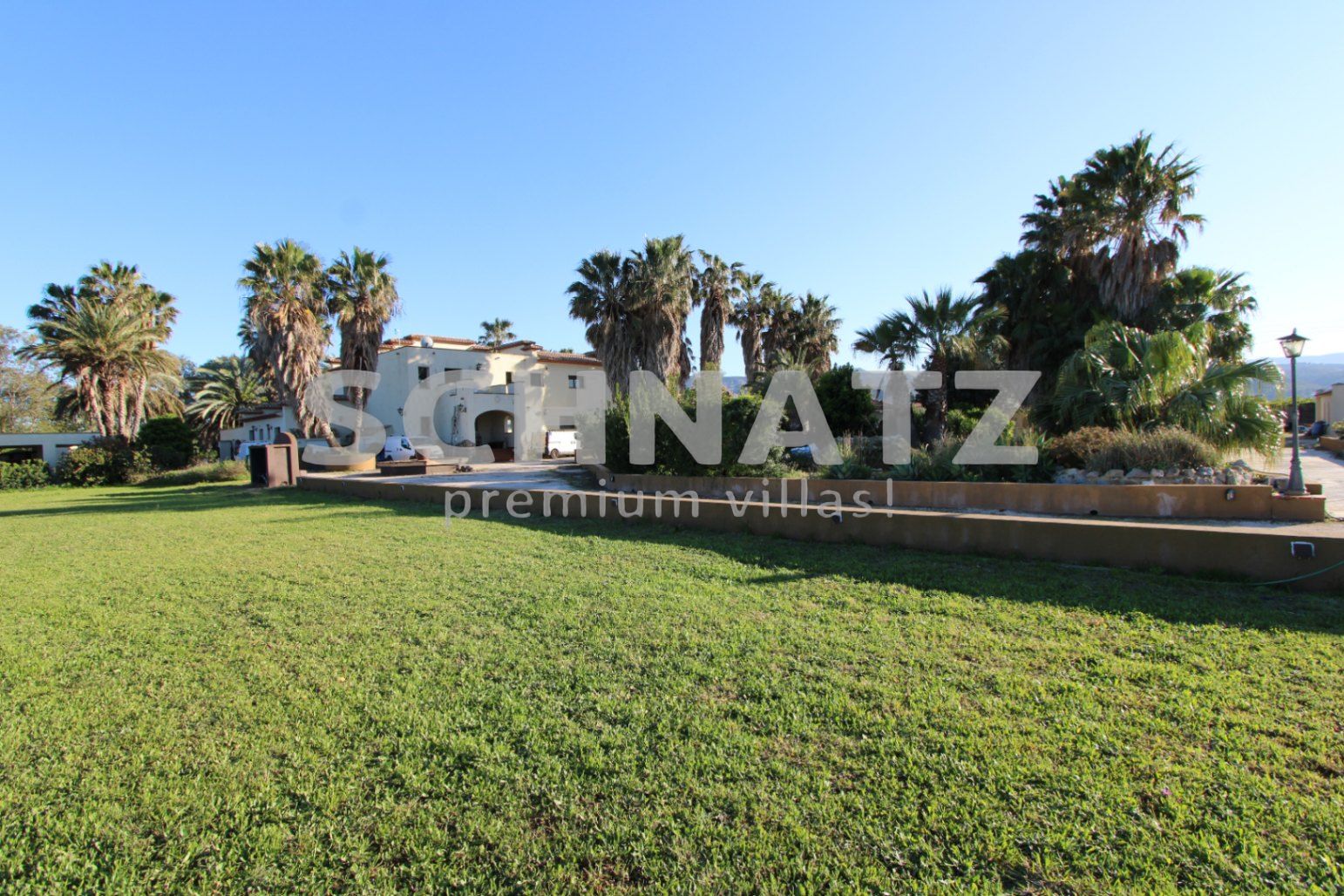 Espectacular villa / finca sobre una parcela de 10.000 m² en Ondara