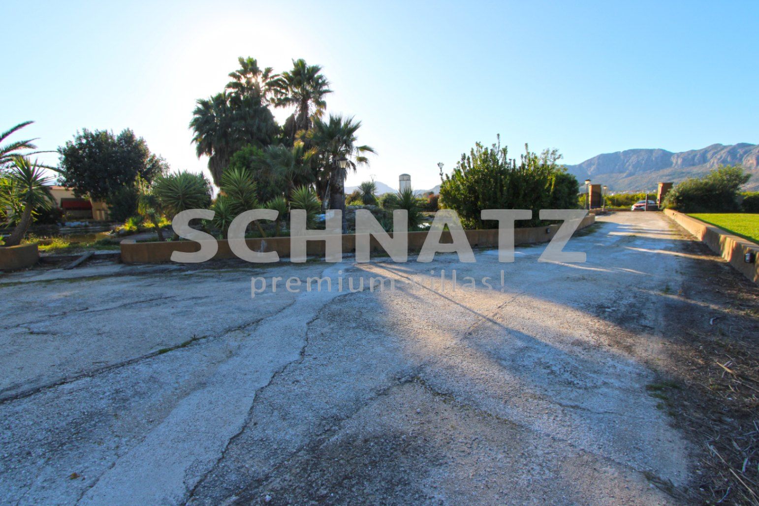 Espectacular villa / finca sobre una parcela de 10.000 m² en Ondara