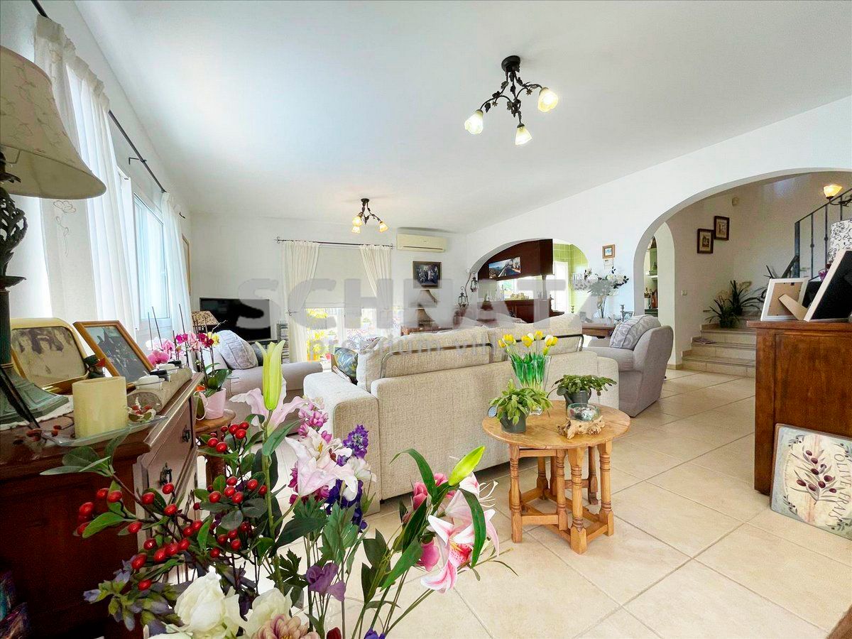 Villa con impresionantes vistas al mar en venta en Calpe