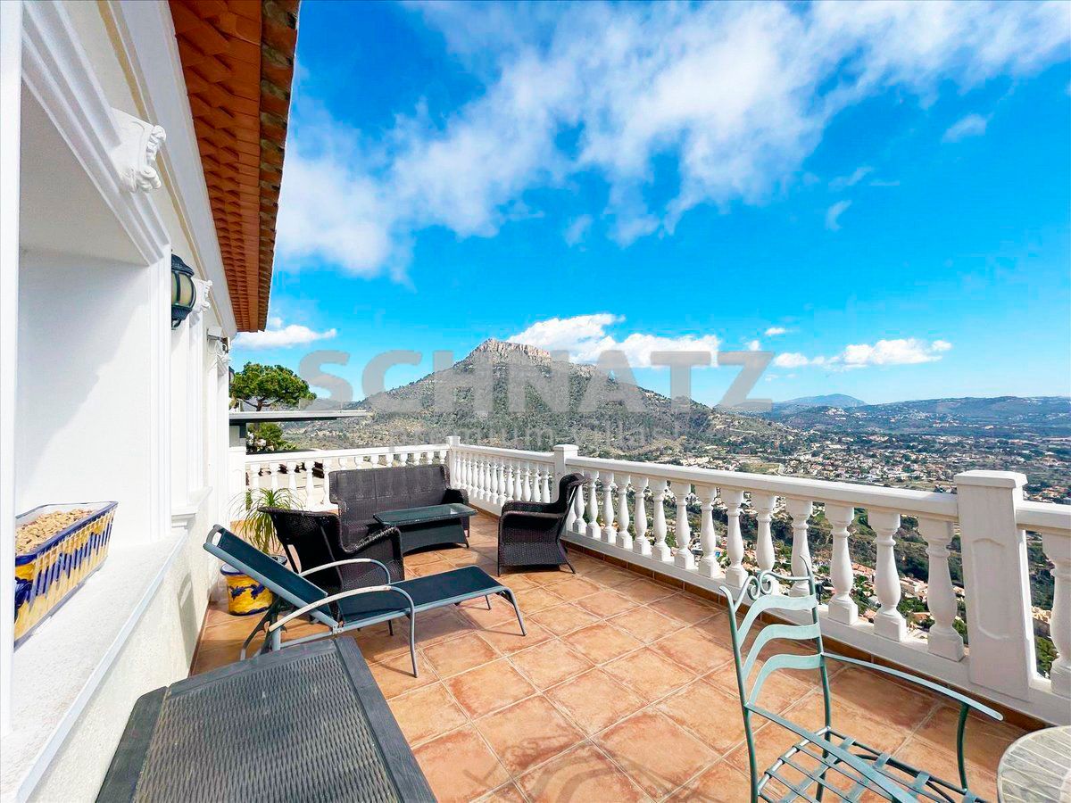 Villa con impresionantes vistas al mar en venta en Calpe