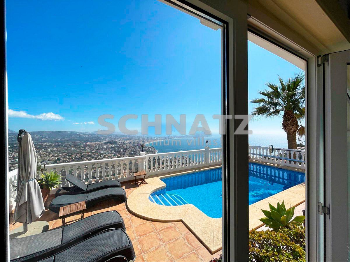 Villa con impresionantes vistas al mar en venta en Calpe