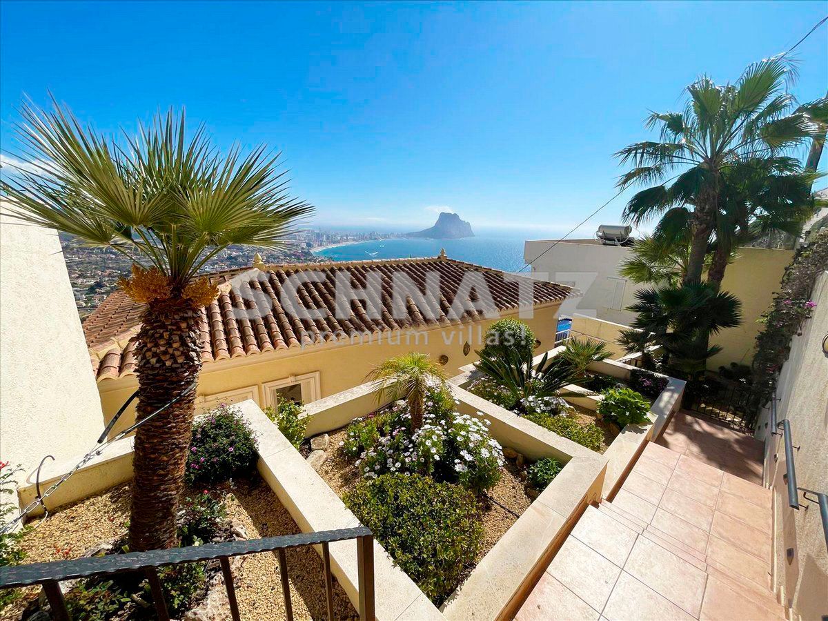 Villa con impresionantes vistas al mar en venta en Calpe
