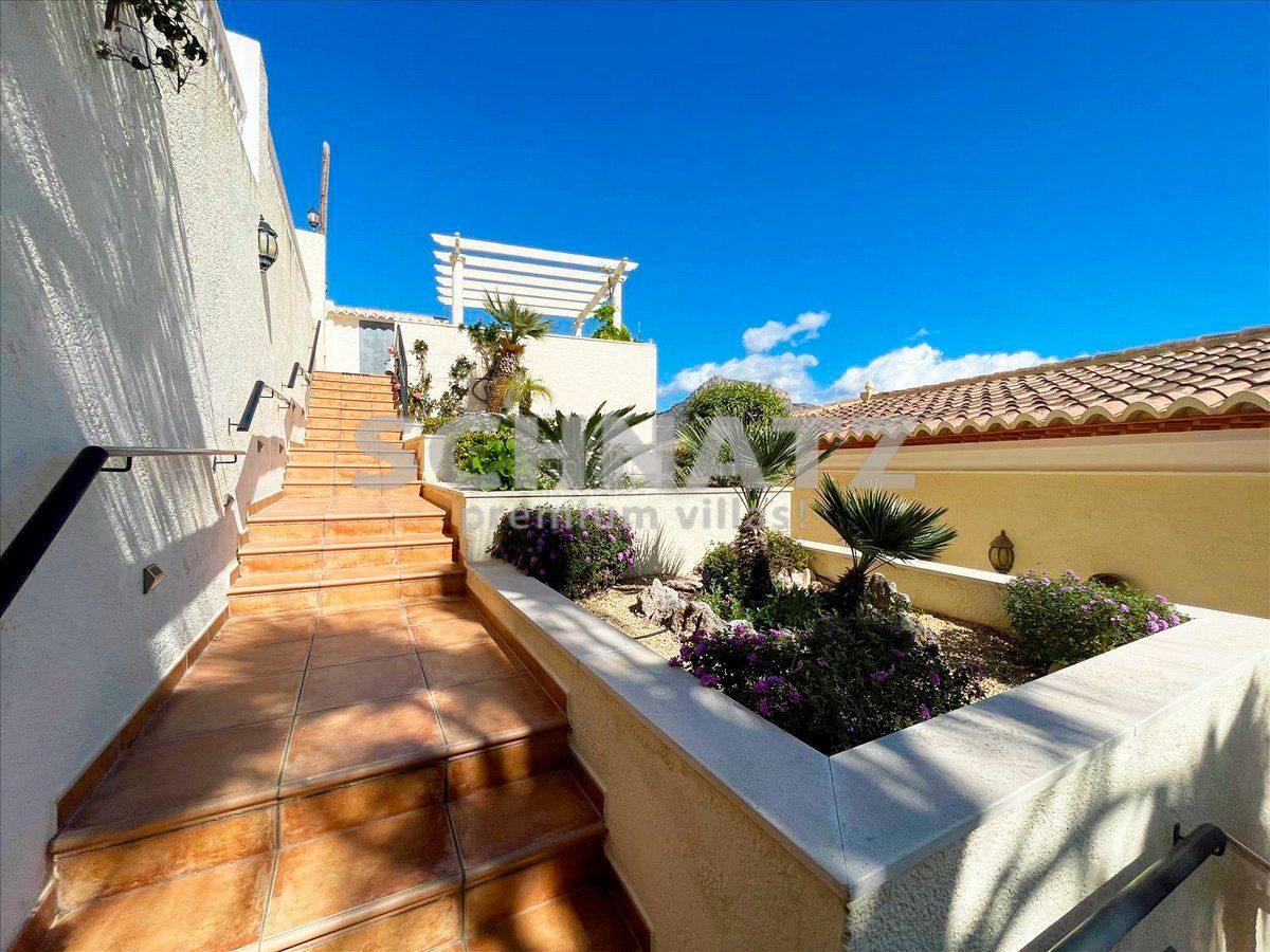 Villa con impresionantes vistas al mar en venta en Calpe