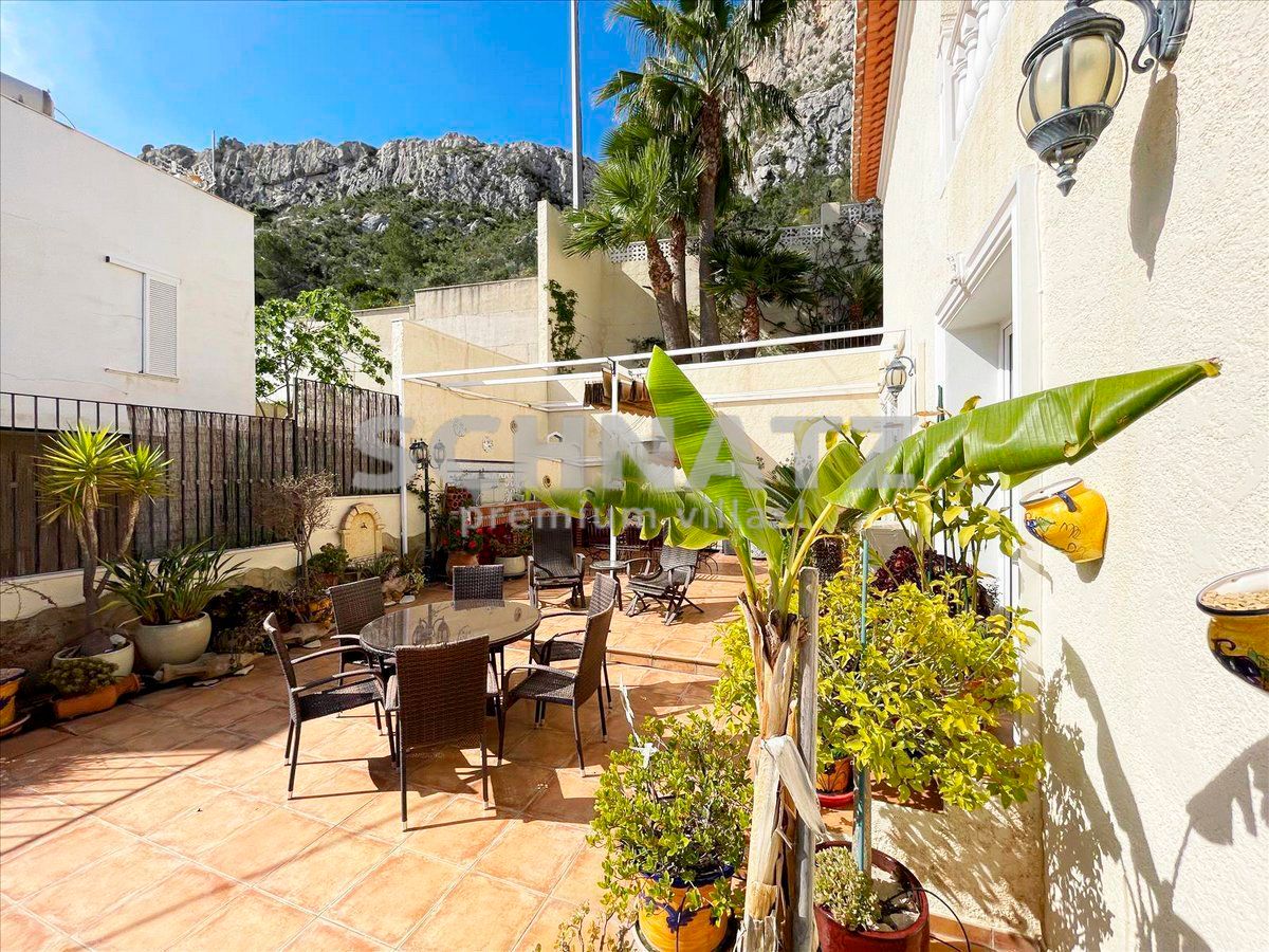Villa con impresionantes vistas al mar en venta en Calpe