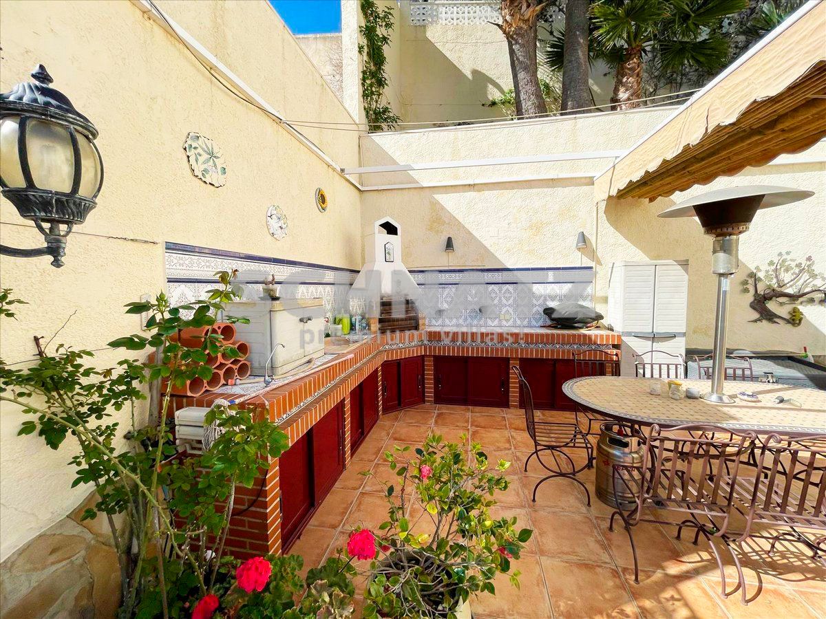 Villa con impresionantes vistas al mar en venta en Calpe