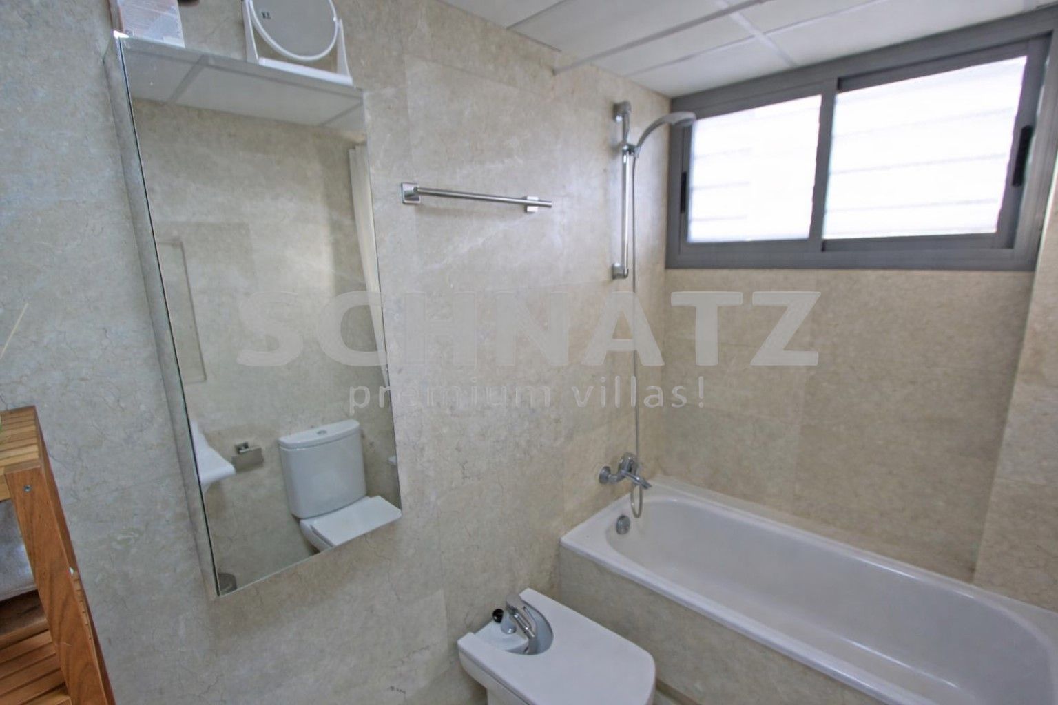 Vivienda cerca de la playa con vistas al mar en El Vergel