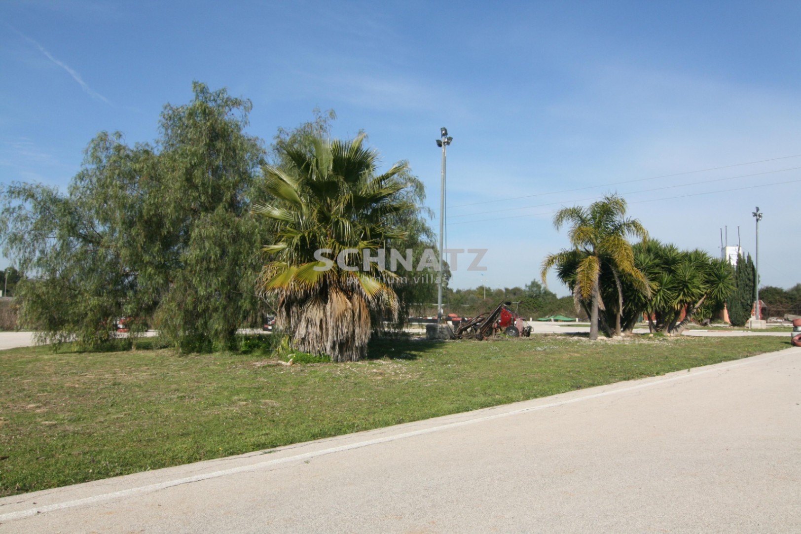 Antigua propiedad comercial con circuito en Ondara, cerca de Dénia