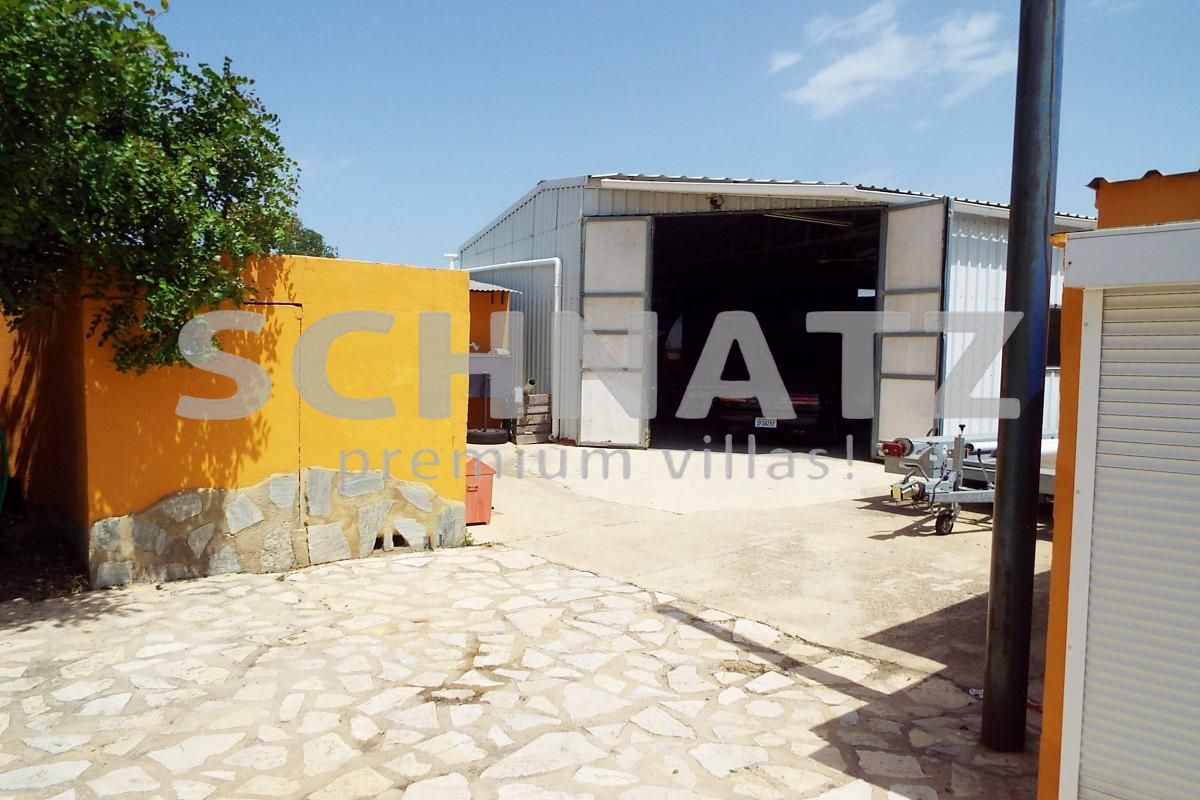 Antigua propiedad comercial con circuito en Ondara, cerca de Dénia