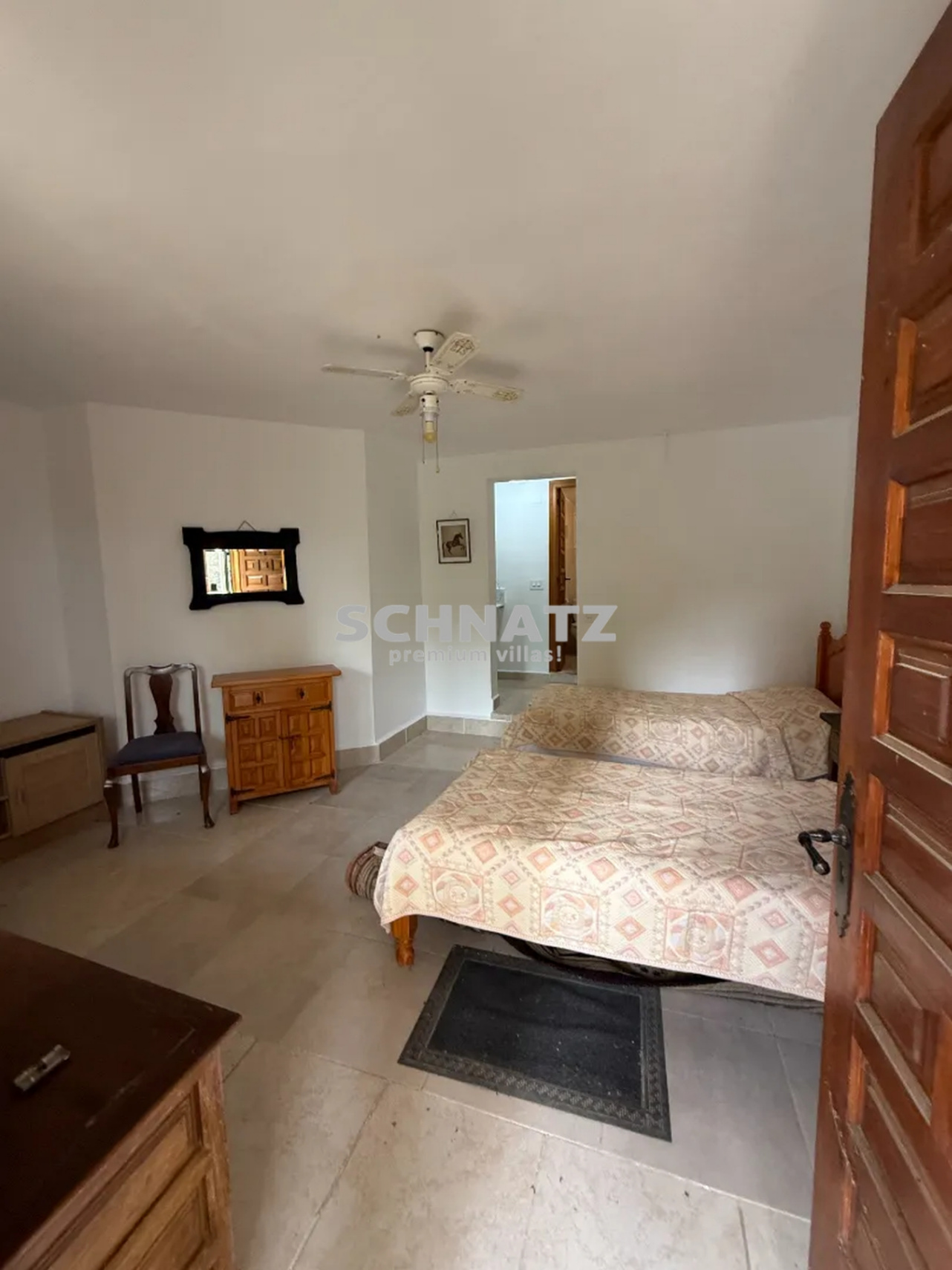 Exclusiva Finca Mediterránea en Parcent: Una Joya con Vistas Panorámicas y Gran Parcela Privada