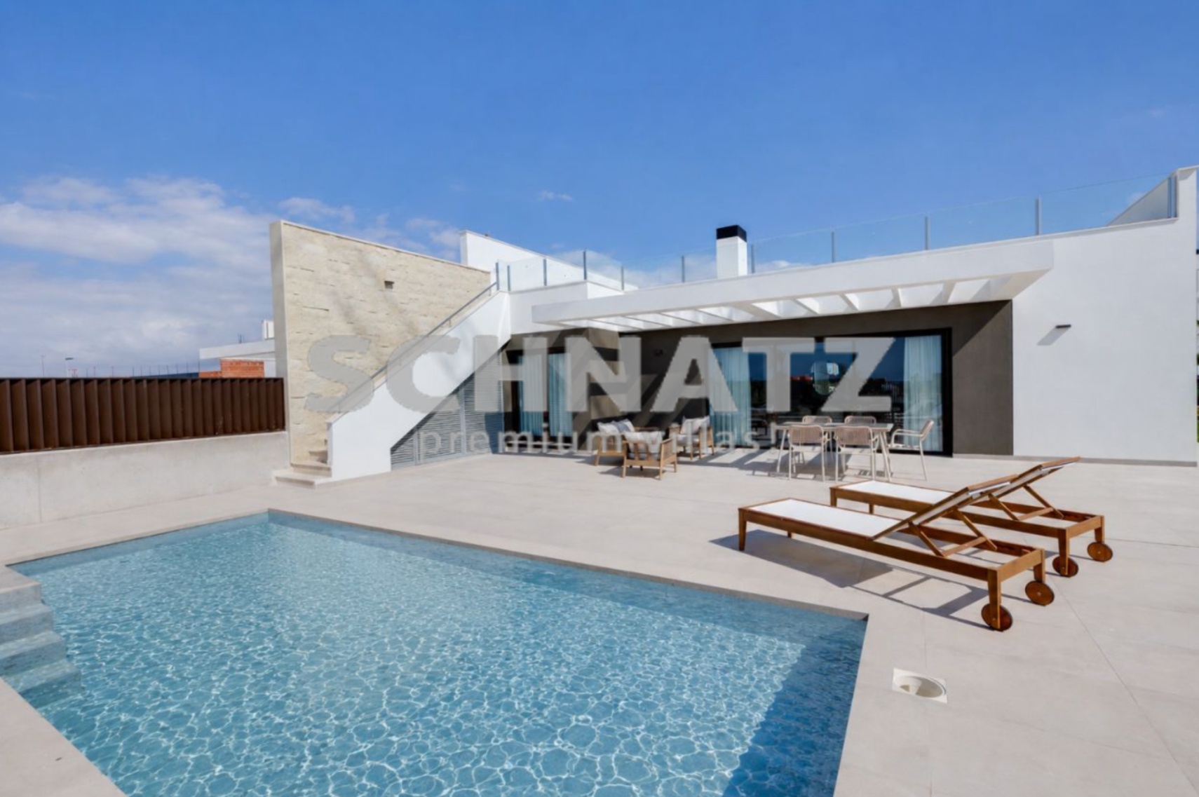 Villa con vistas al mar y piscina en venta en Mutxamel