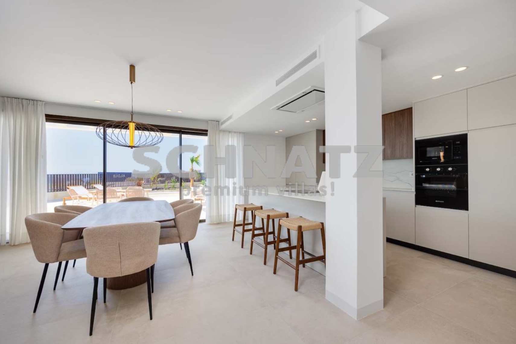 Villa con vistas al mar y piscina en venta en Mutxamel