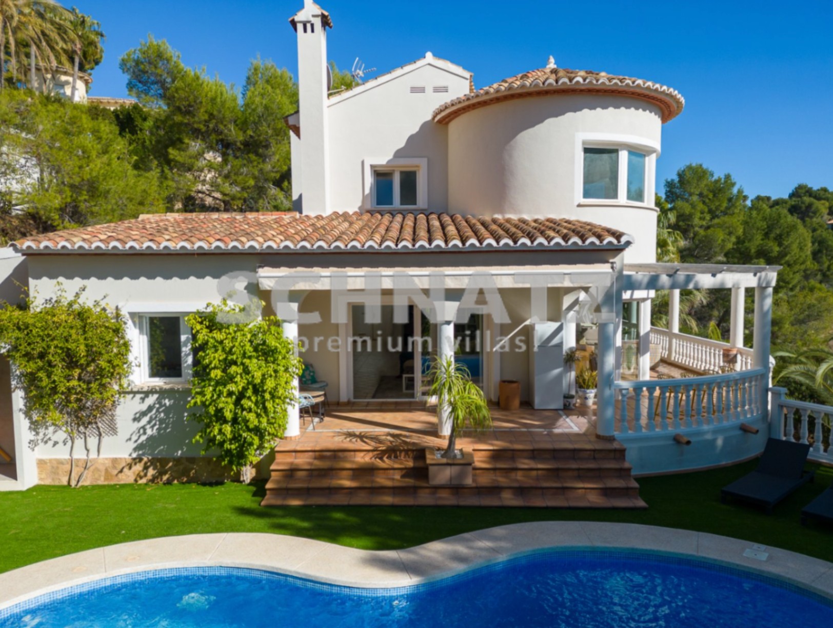 Villa con piscina en venta en Altea