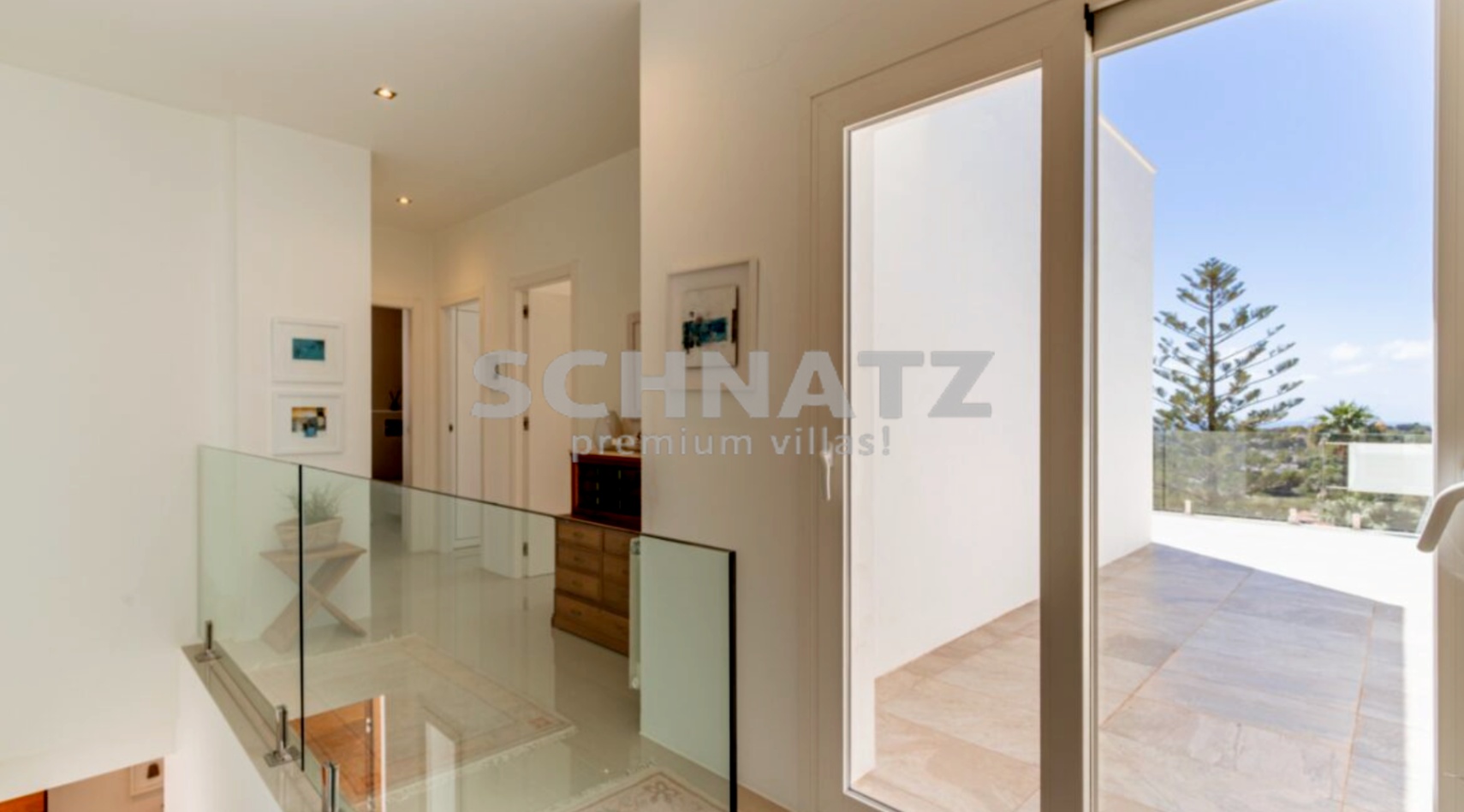 Espectacular villa con vistas al mar en venta en Moraira