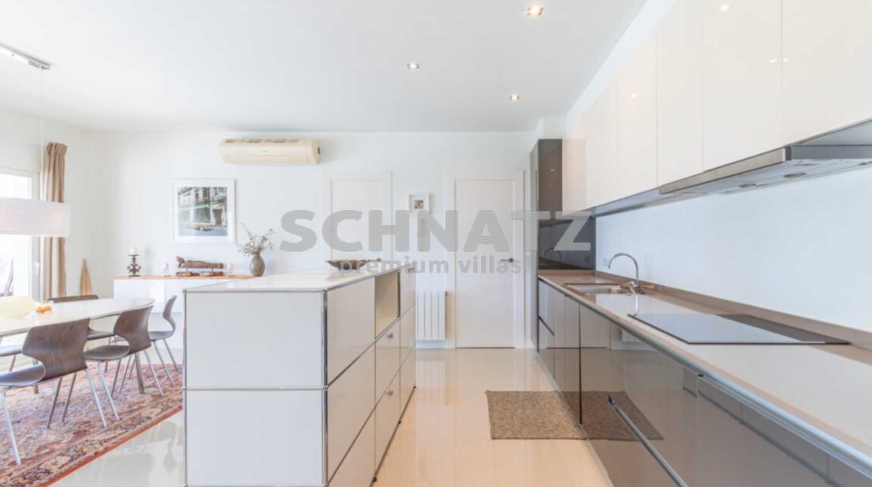 Espectacular villa con vistas al mar en venta en Moraira