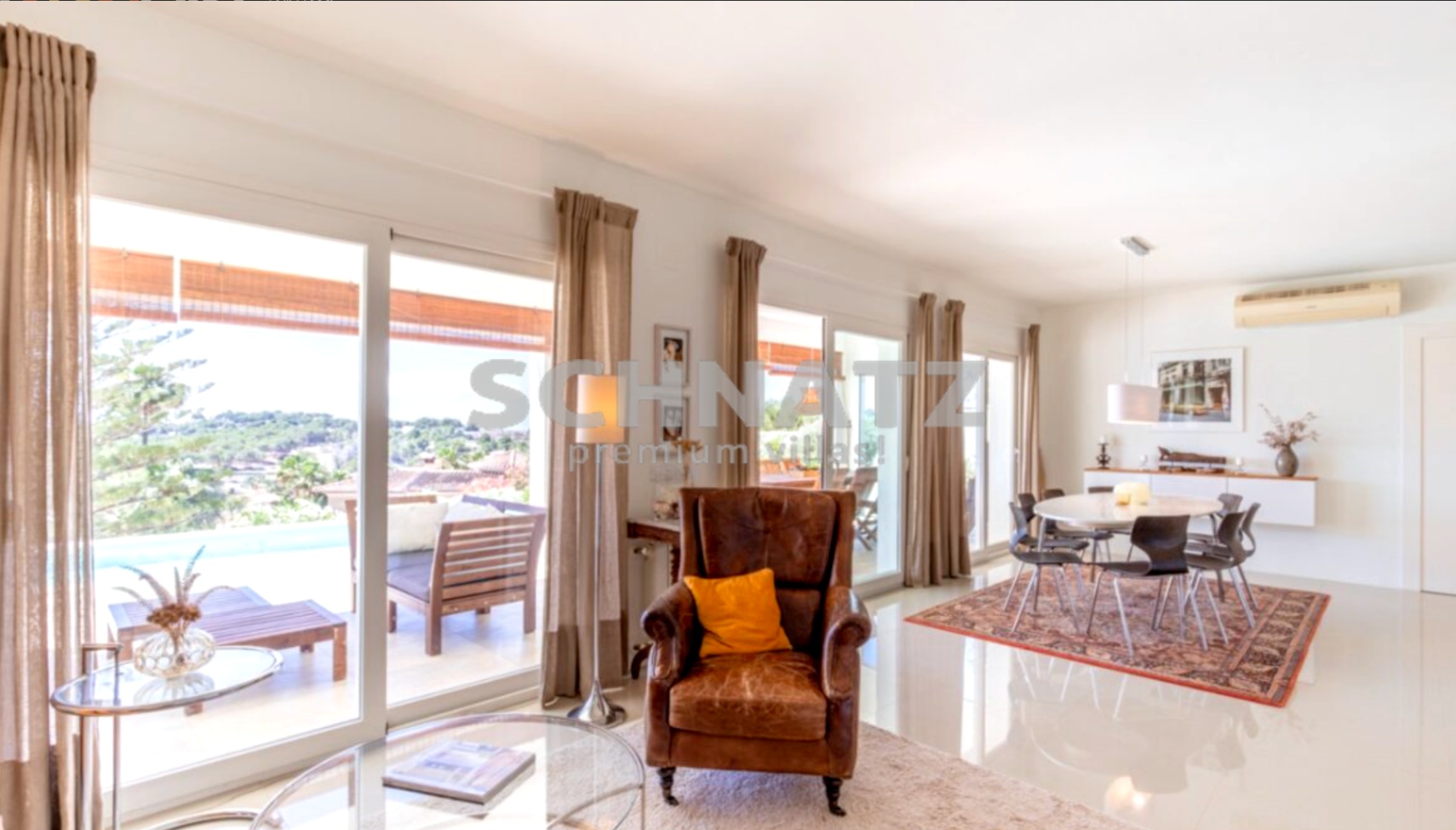 Espectacular villa con vistas al mar en venta en Moraira