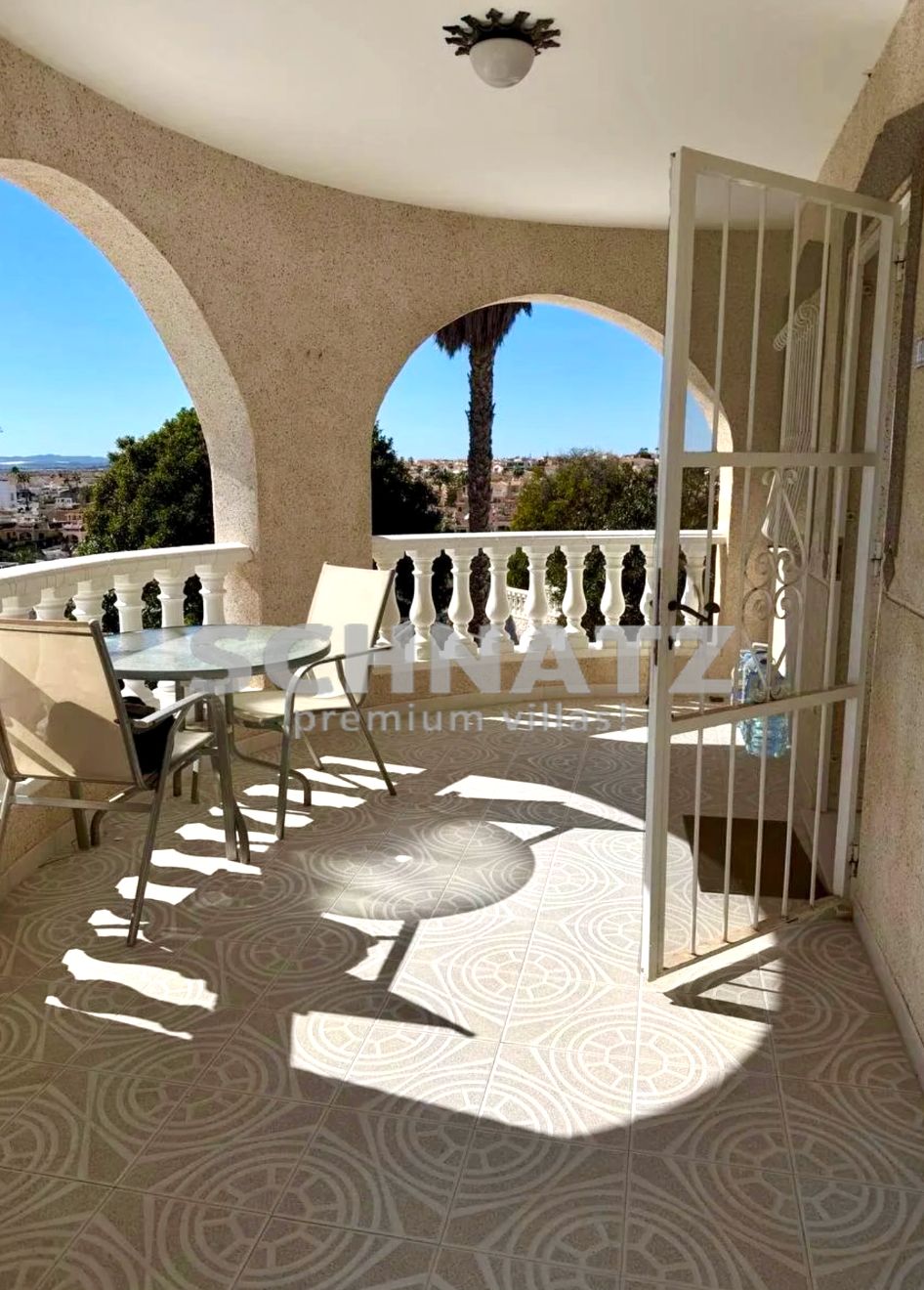 Villa con piscina en venta en Ciudad Quesada