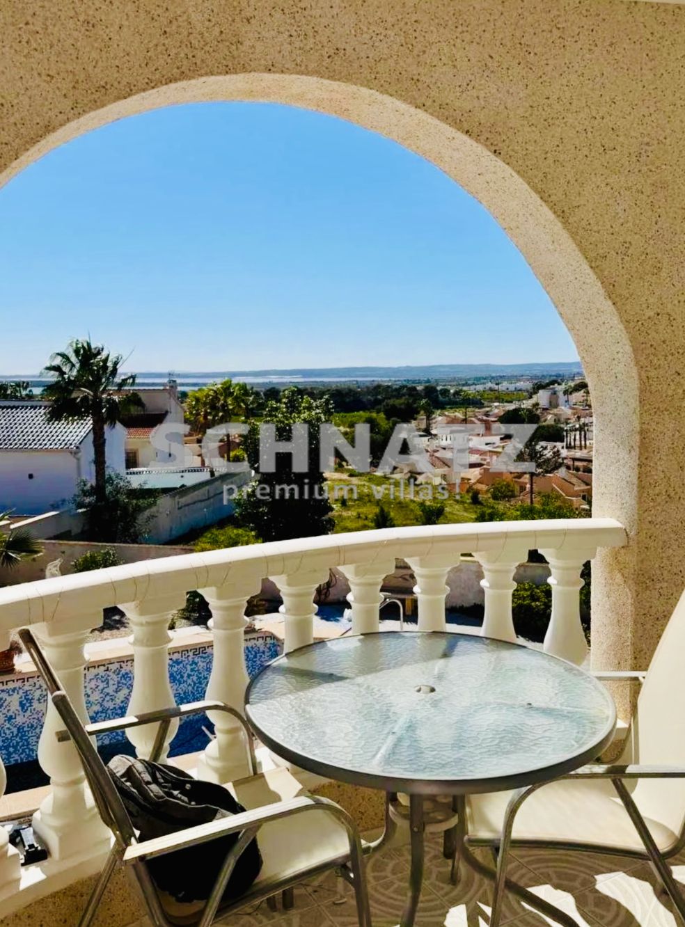 Villa con piscina en venta en Ciudad Quesada