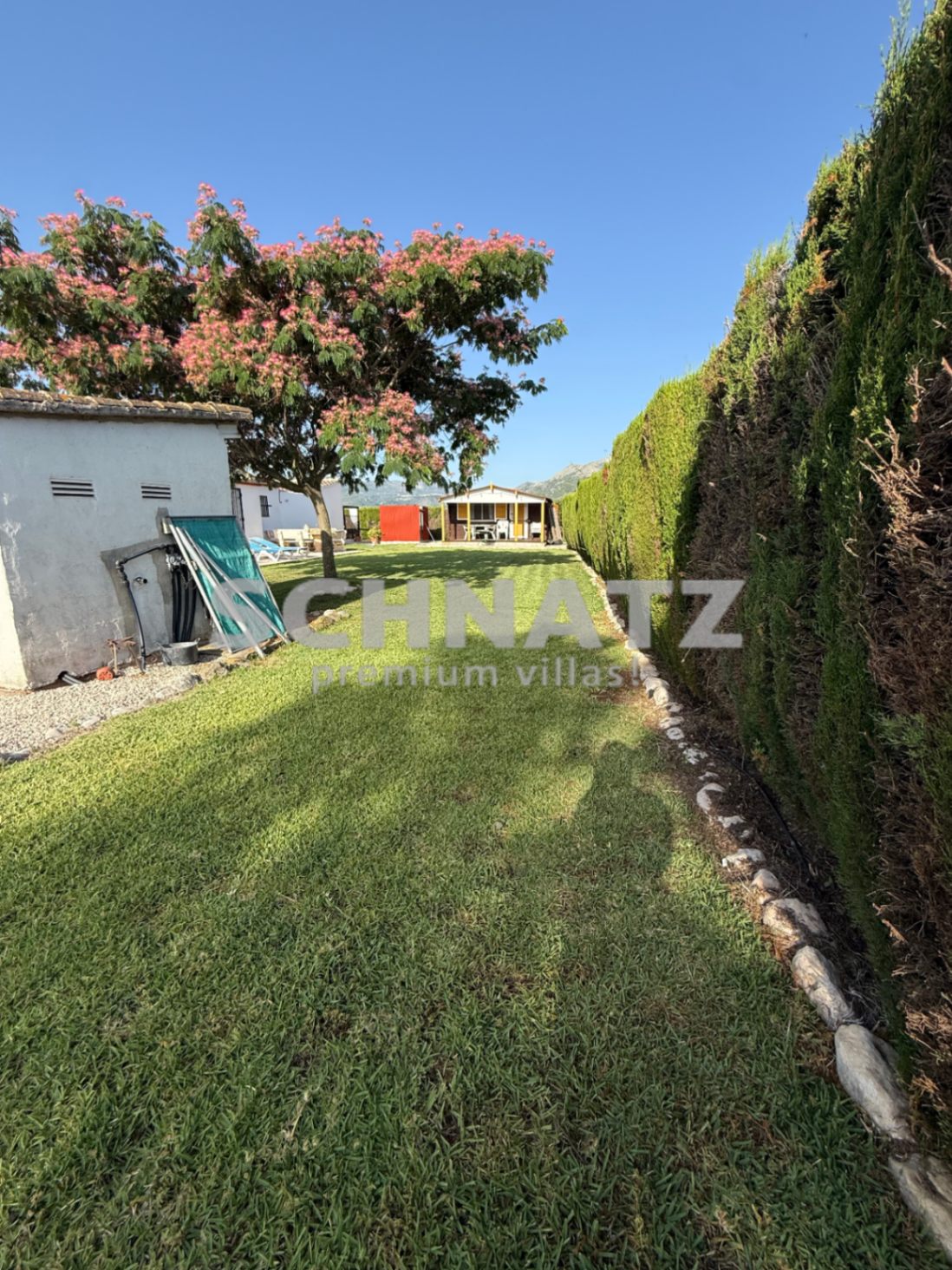 Espectacular finca con piscina en venta en Benimeli