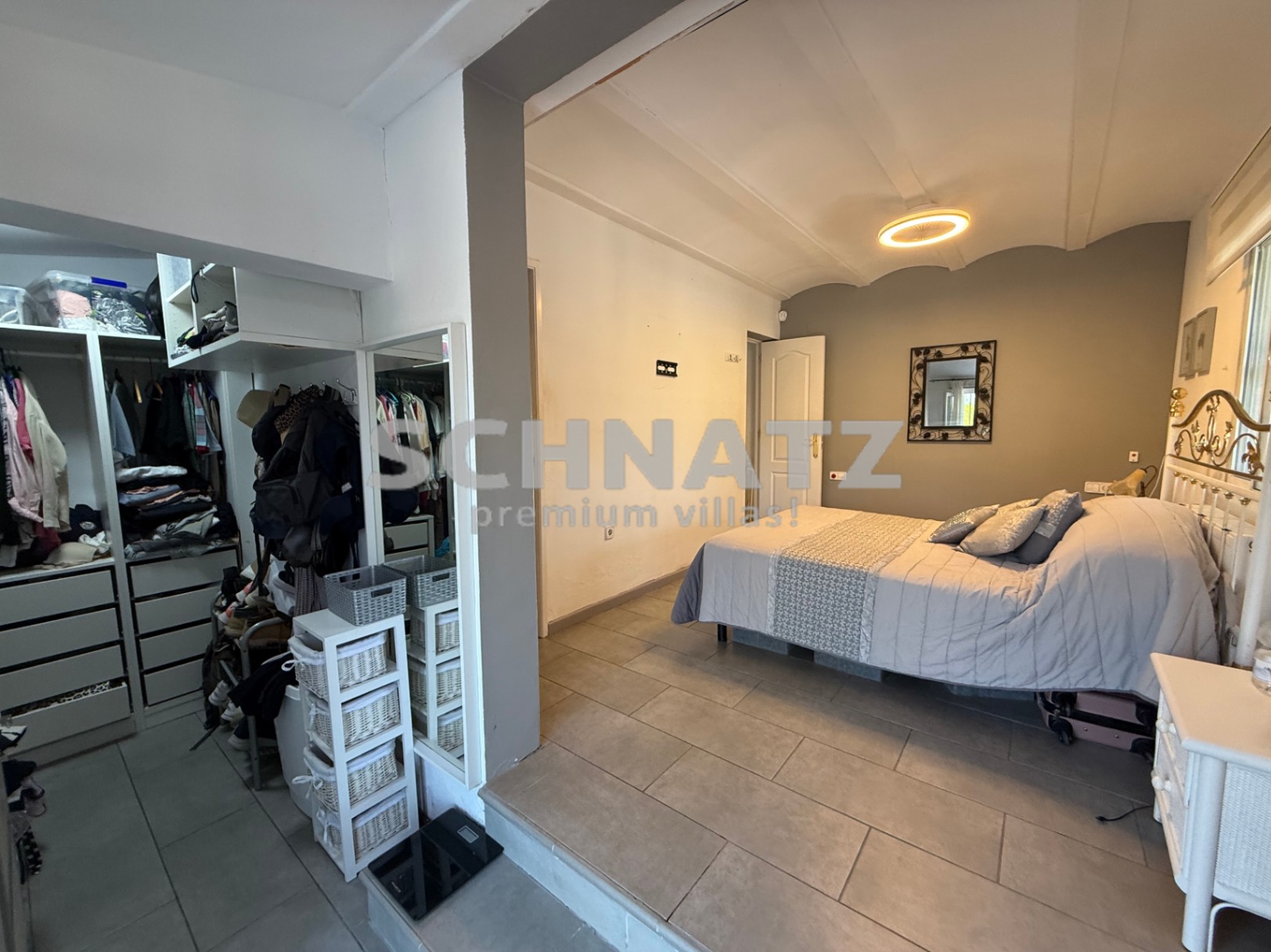 Espectacular finca con piscina en venta en Benimeli
