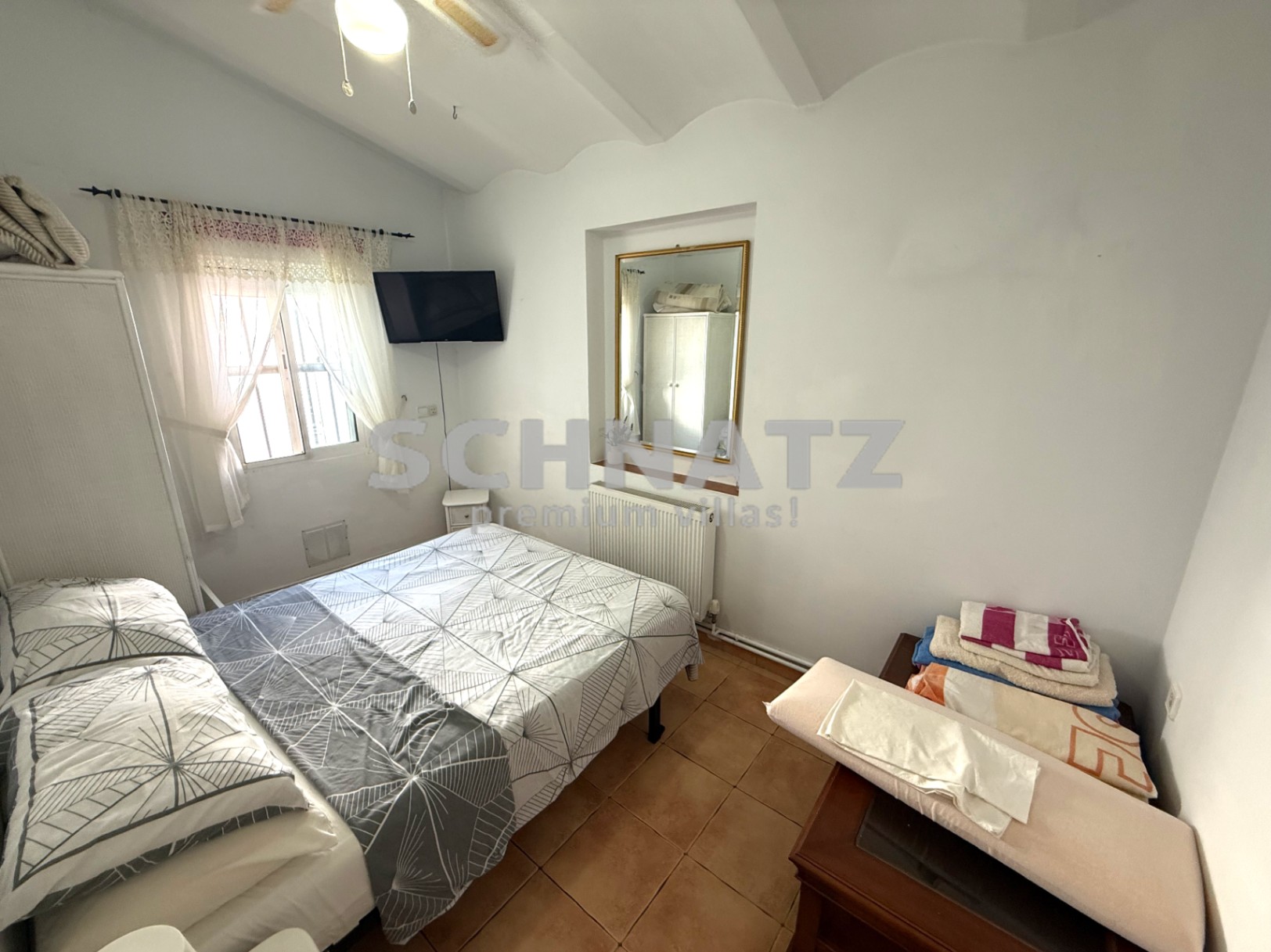 Espectacular finca con piscina en venta en Benimeli