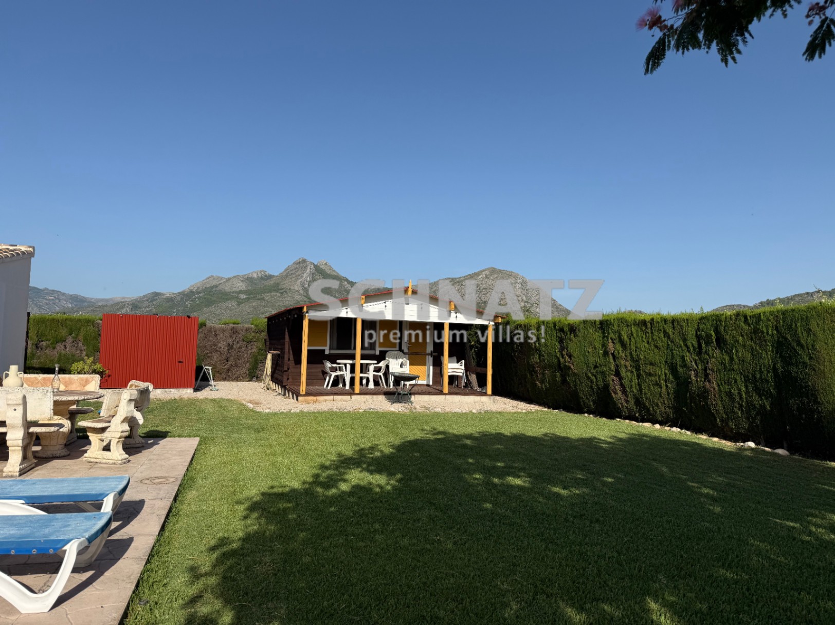 Espectacular finca con piscina en venta en Benimeli