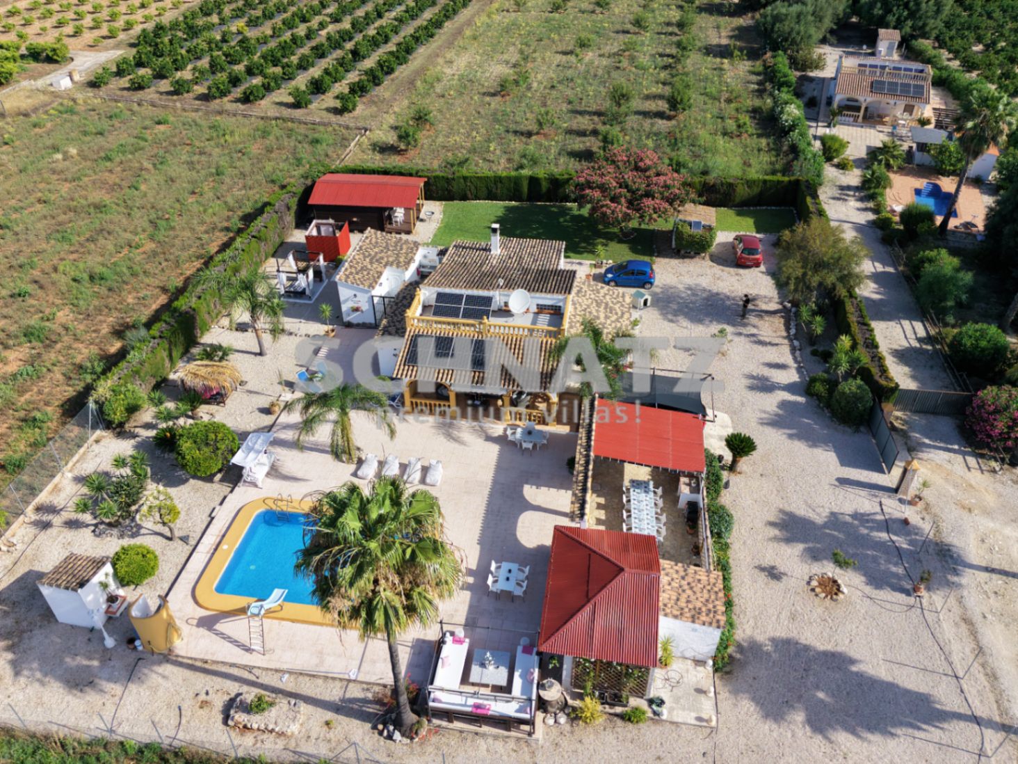 Espectacular finca con piscina en venta en Benimeli