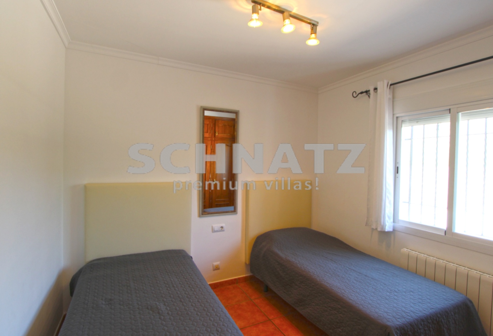 Villa en venta en Orba