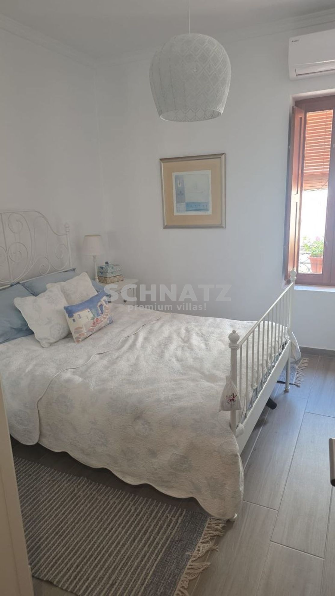 Bonita casa de pueblo en venta en Orba