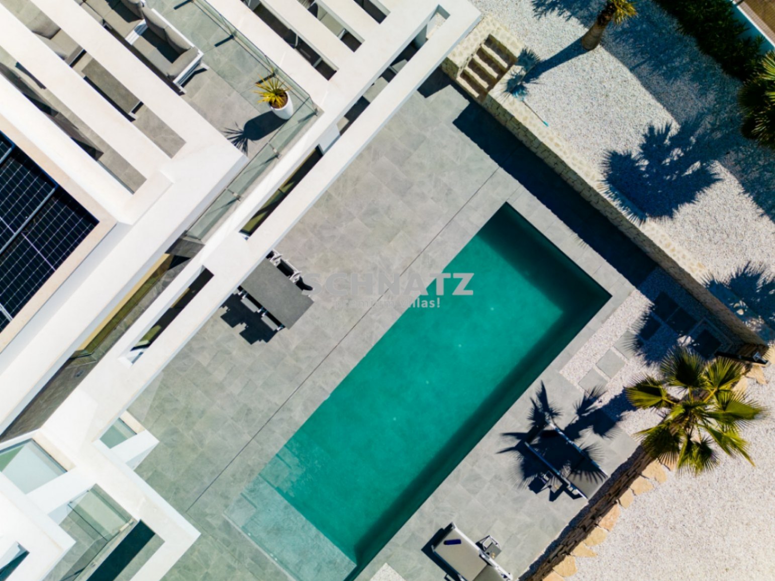 Exclusiva villa moderna (2023) con total privacidad y calidades de lujo