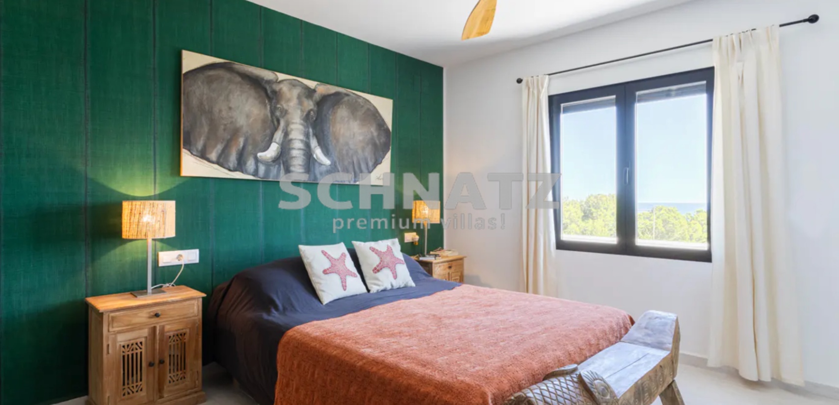 Exclusiva villa con vistas al mar en venta en Dénia