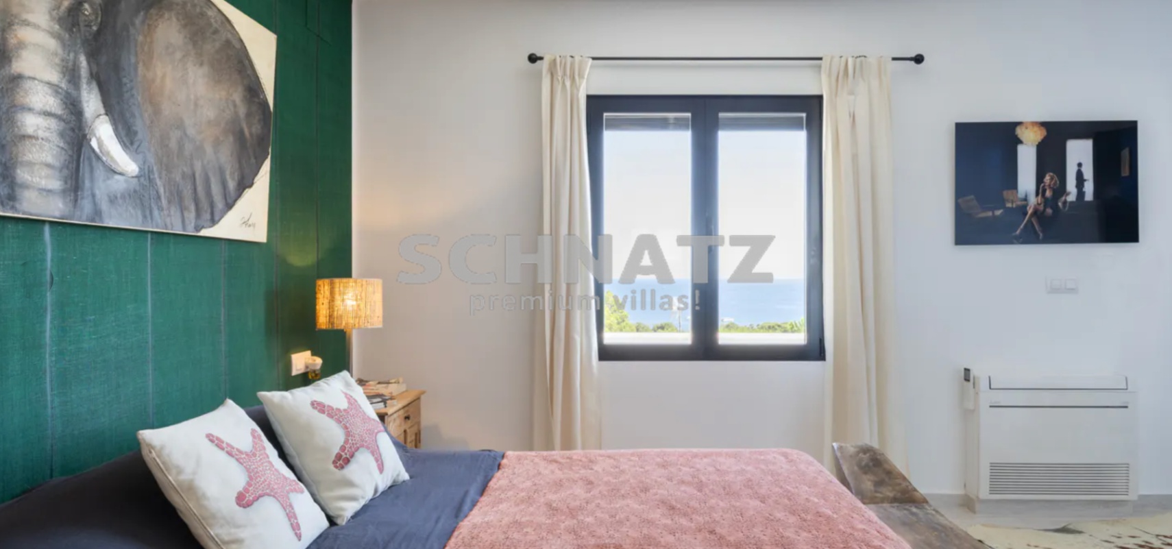 Exclusiva villa con vistas al mar en venta en Dénia