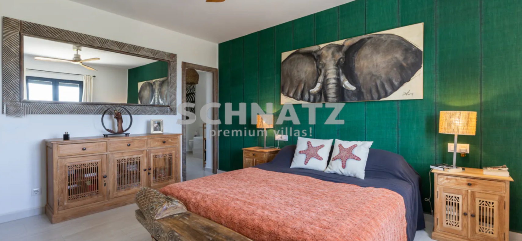 Exclusiva villa con vistas al mar en venta en Dénia