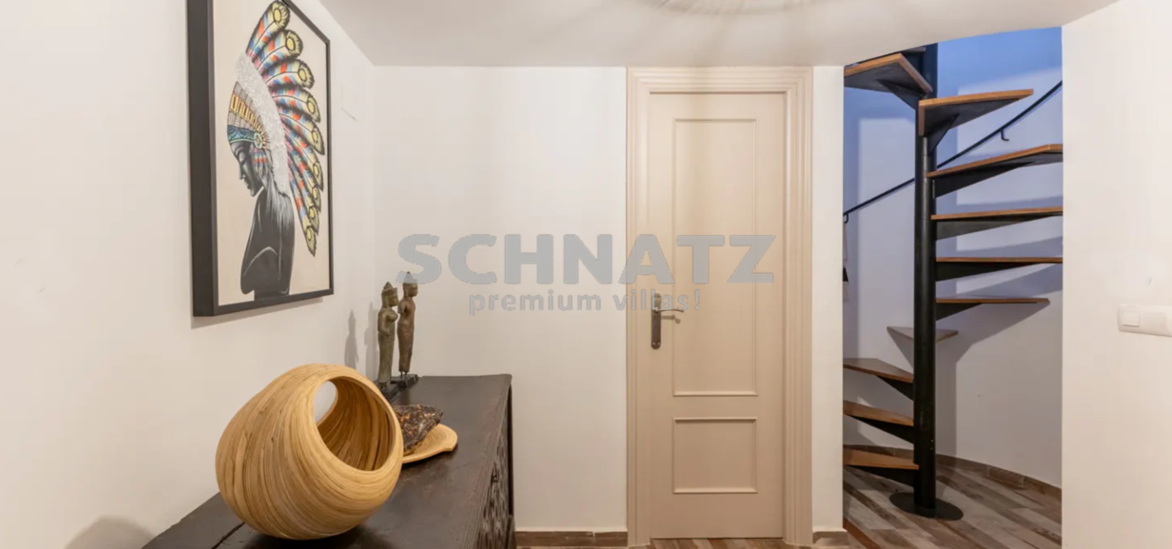 Exclusiva villa con vistas al mar en venta en Dénia