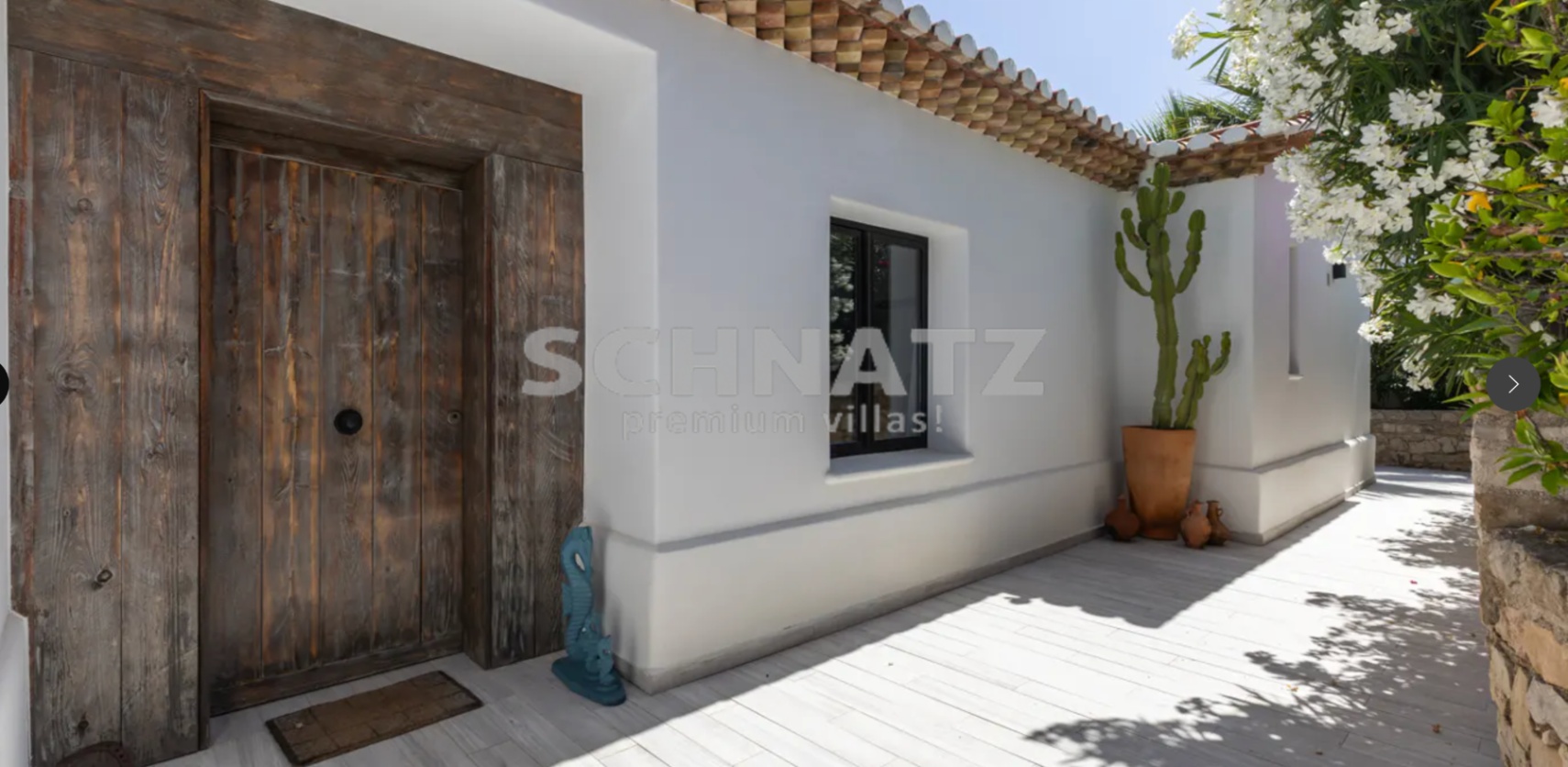 Exclusiva villa con vistas al mar en venta en Dénia