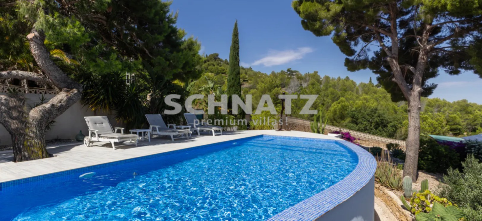 Exclusiva villa con vistas al mar en venta en Dénia