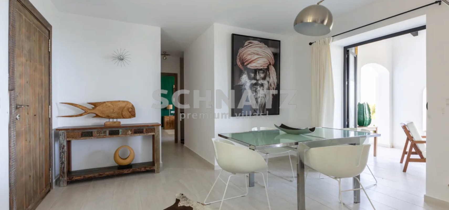 Exclusiva villa con vistas al mar en venta en Dénia
