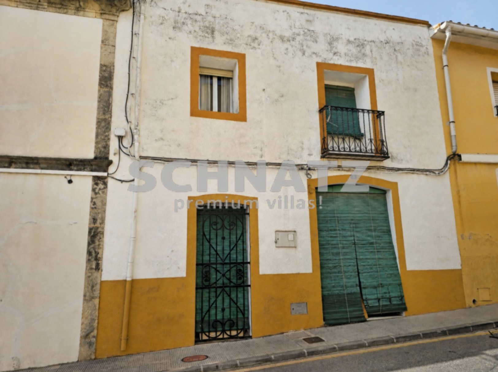 Casa de pueblo con terraza en venta en Sagra